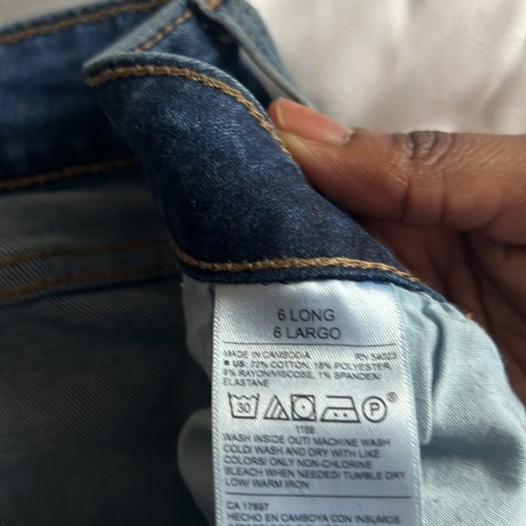 Jeans - Picture 4 of 4